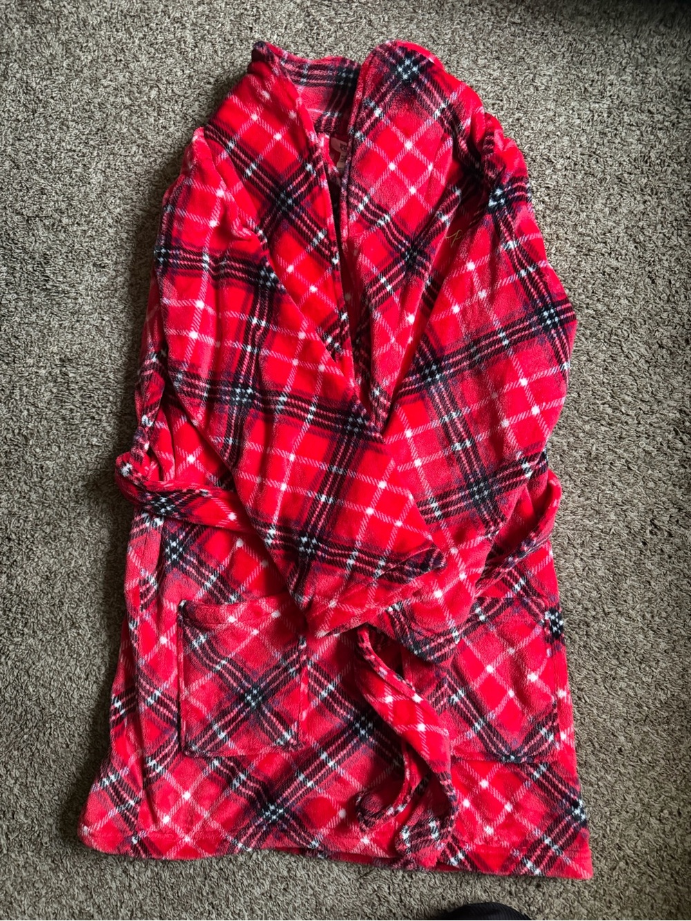 PINK Victoria's Secret Red Plaid Fleece Kids Robe - Picture 1 of 4